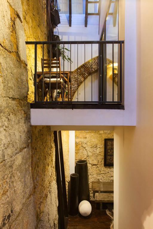 The Old Stables Chiado Apartments リスボン エクステリア 写真