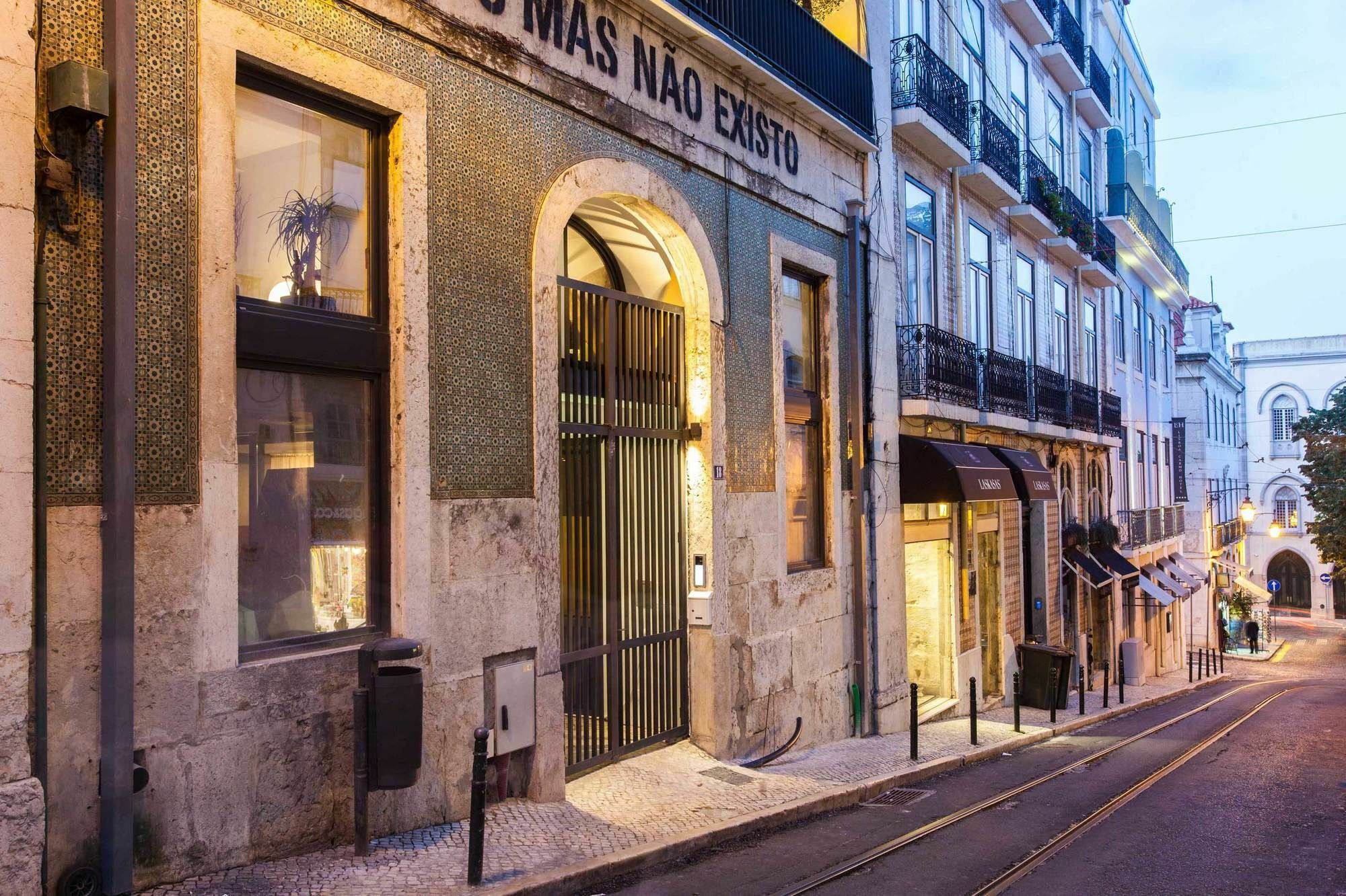 The Old Stables Chiado Apartments リスボン エクステリア 写真